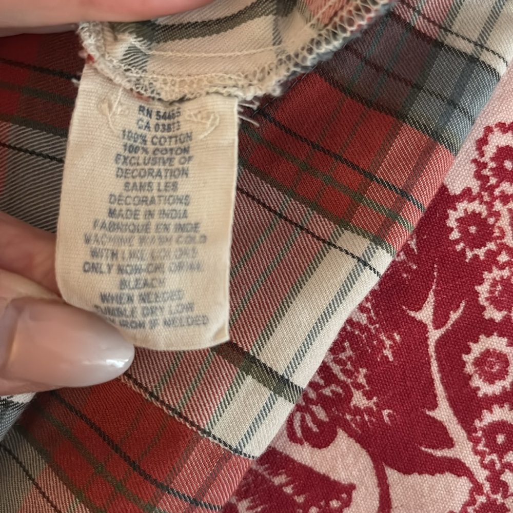 American Eagle Outfitters Plaid Button-Up Shirt - Size 8 - Picture 9 of 10